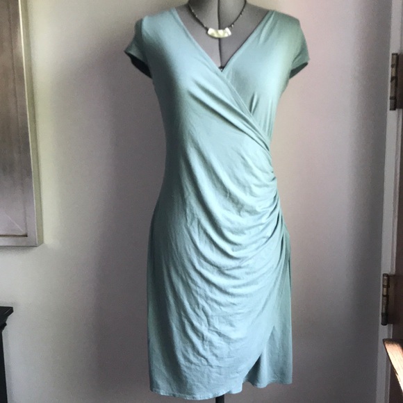 Ann Taylor Dresses & Skirts - Ann Taylor Dress | Faux Wrap with Cap Sleeves Sz S